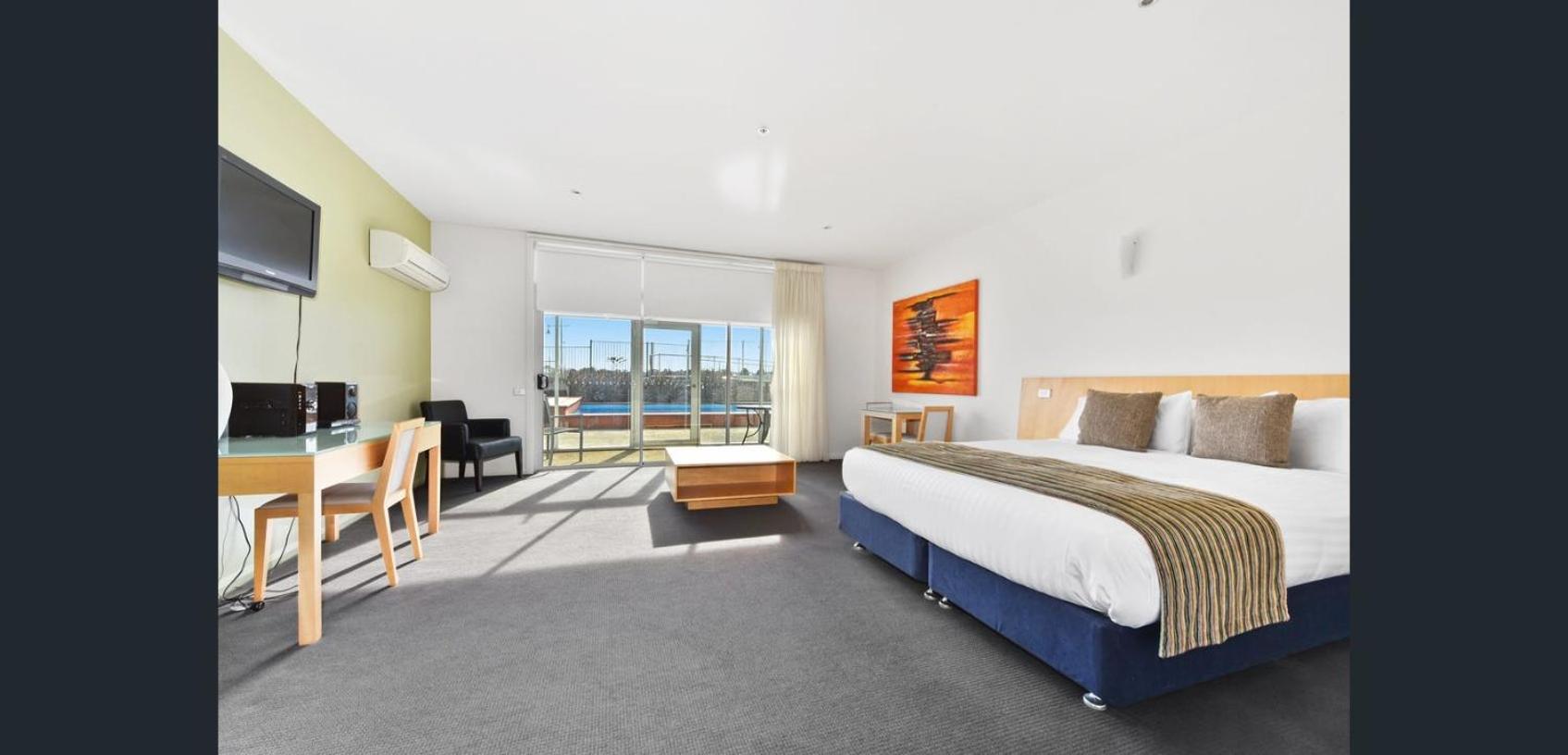 York Cove Hotel George Town Extérieur photo