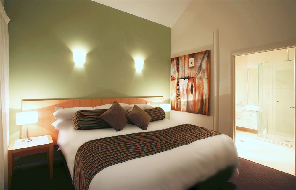 York Cove Hotel George Town Extérieur photo